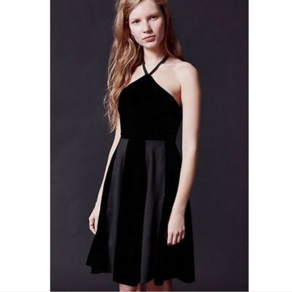NWT Urban Outfitters | Little White Lies Grace Dre